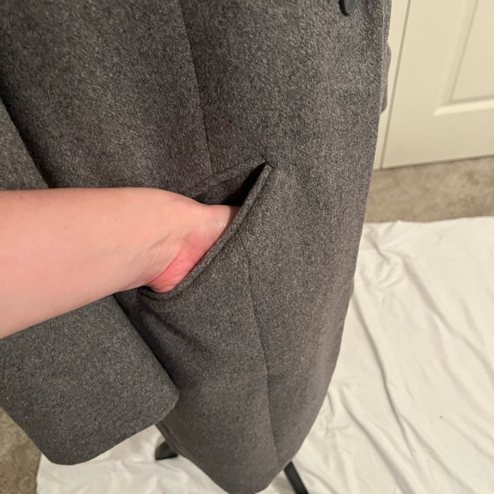 Wool coat - Picture 4 of 10